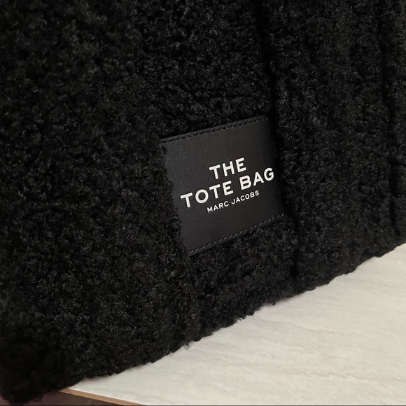 Marc Jacobs Mini Teddy black bag - Picture 5 of 10